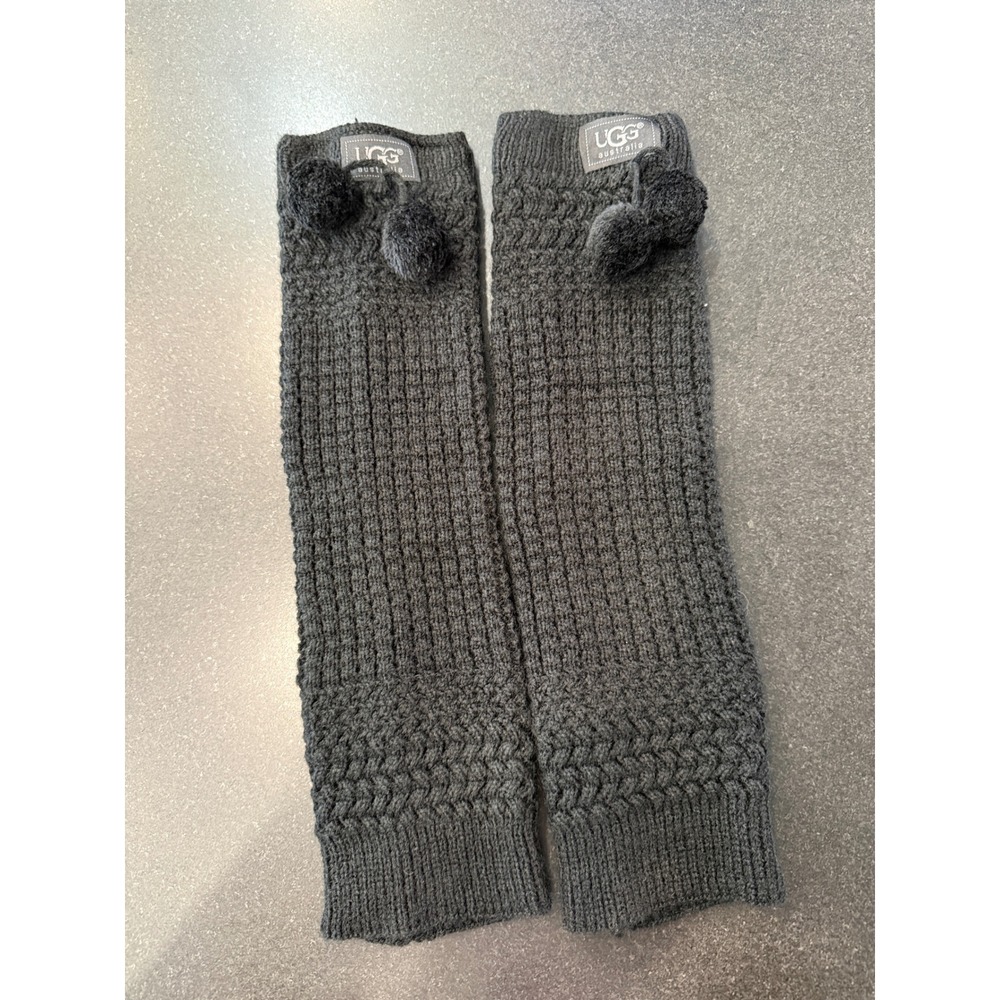 UGG Leg Warmers OS Black Cable Knit Pom Pom AustraliaAspres Ski Designer Cozy